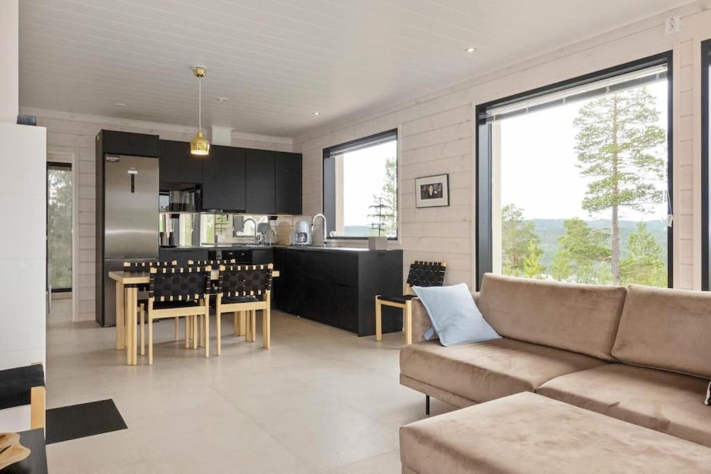 Villa Horihane - Modern Villa With Panoramic View อีวาโล ภายนอก รูปภาพ